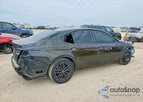 2025 Toyota Camry Se z USA, uszkodzony, nr VIN 4T1DAACK0SU114752